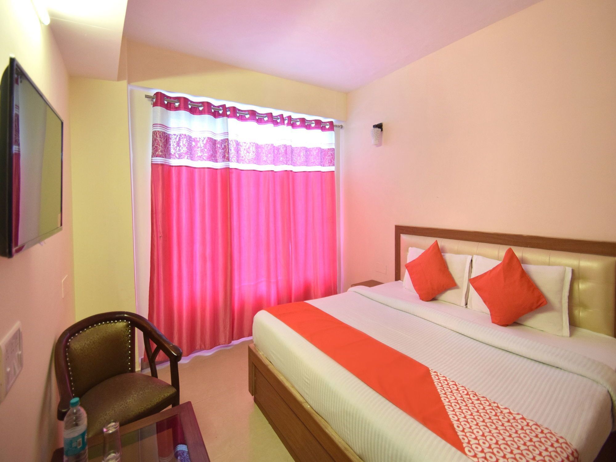 Oyo 8439 Hotel Howard Shimla Ngoại thất bức ảnh