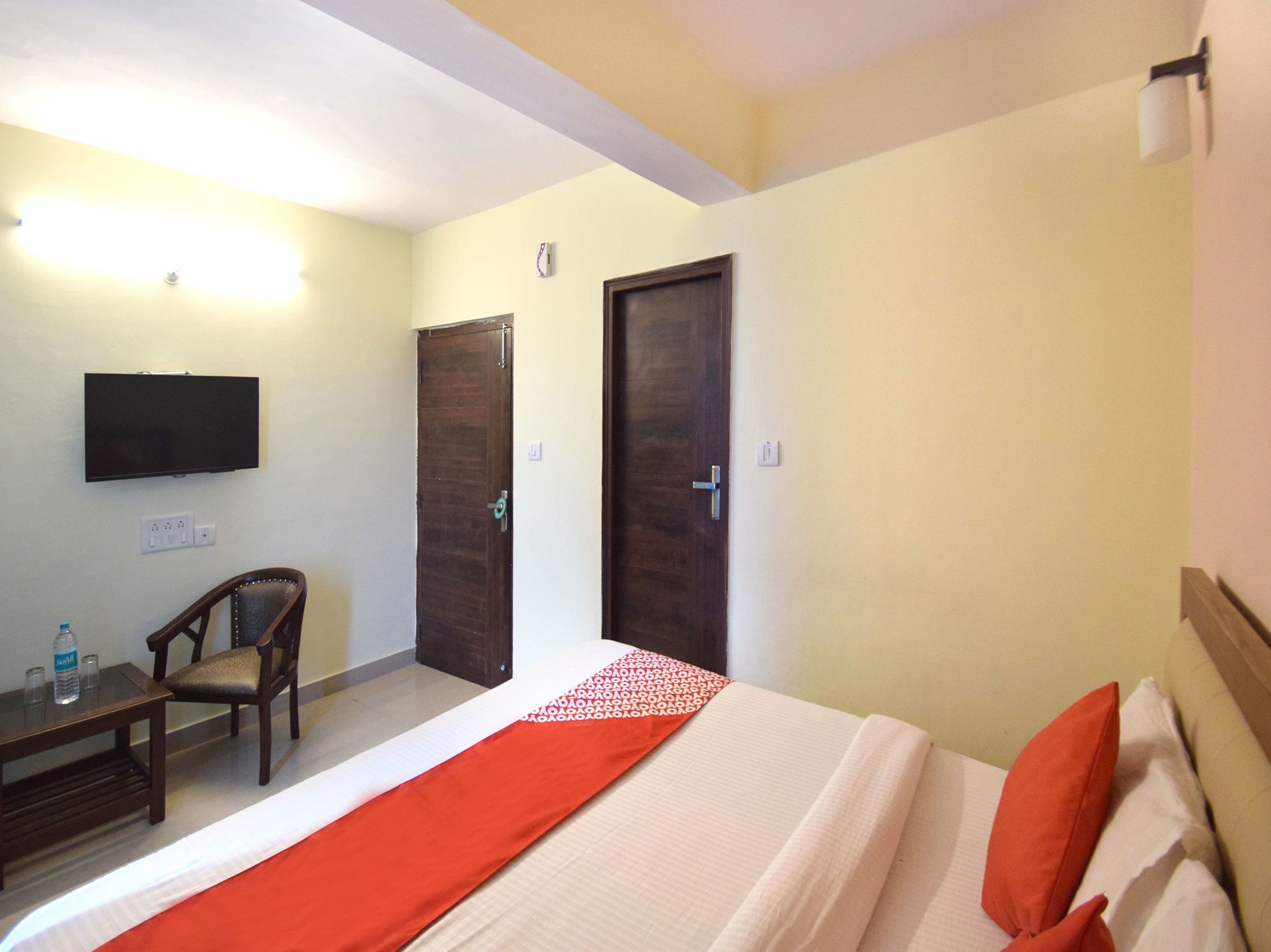 Oyo 8439 Hotel Howard Shimla Ngoại thất bức ảnh